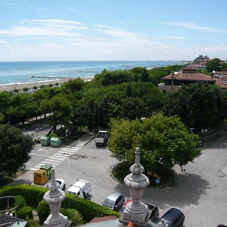 Villa Gabriella B&B - Apartments Lido de Venise Extérieur photo