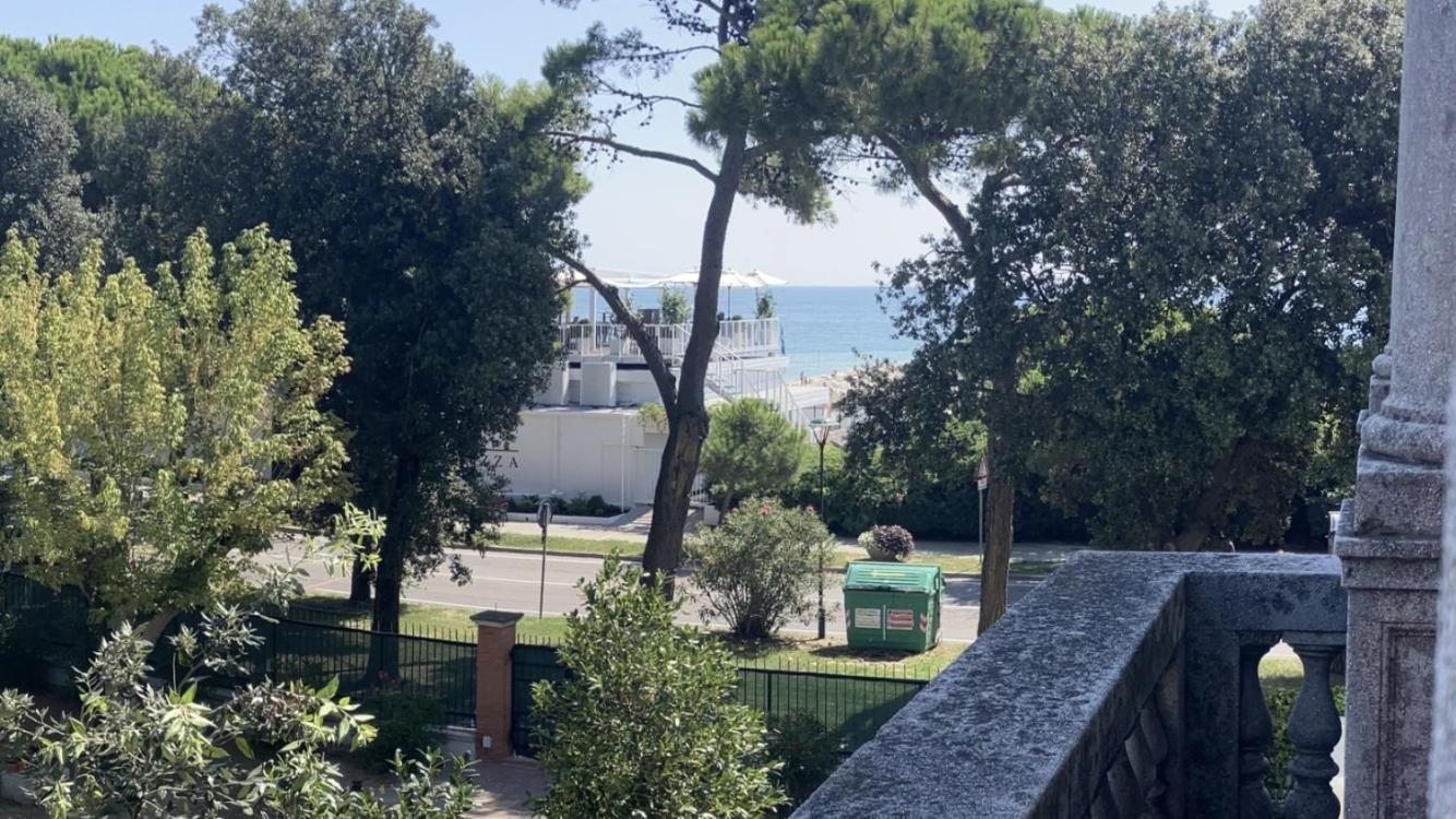 Villa Gabriella B&B - Apartments Lido de Venise Extérieur photo