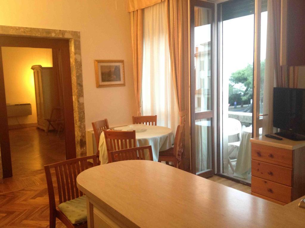 Villa Gabriella B&B - Apartments Lido de Venise Extérieur photo